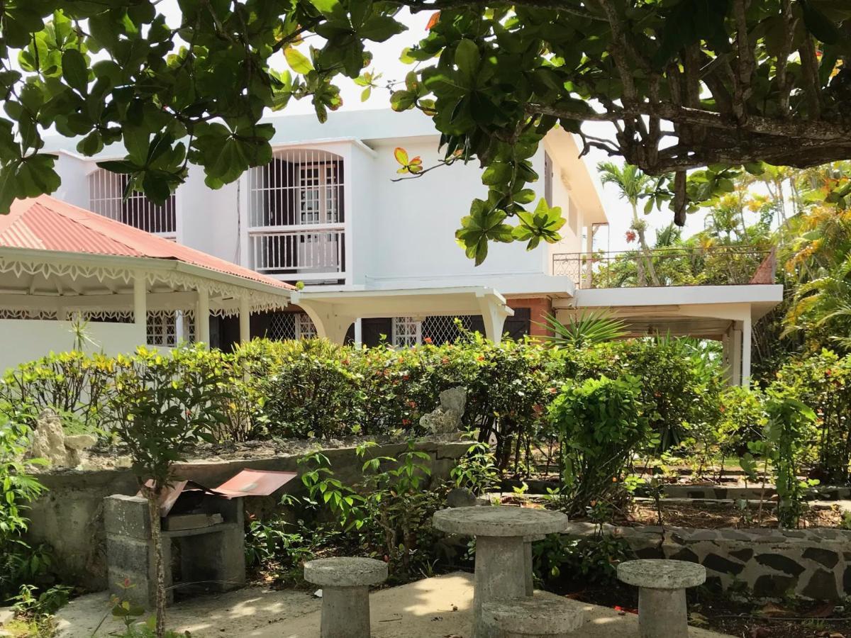 Le Belleplaine Villa Le Gosier  Exterior photo